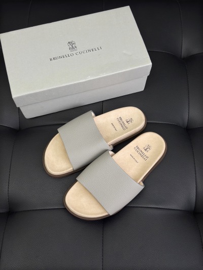 Шлёпанцы Brunello Cucinelli из натуральной кожи
