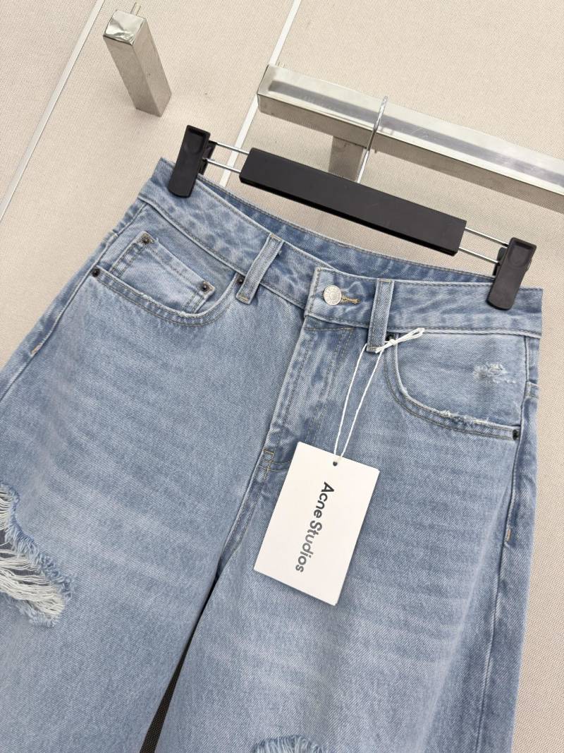 Женские широкие джинсовые шорты Acne Studios голубого цвета