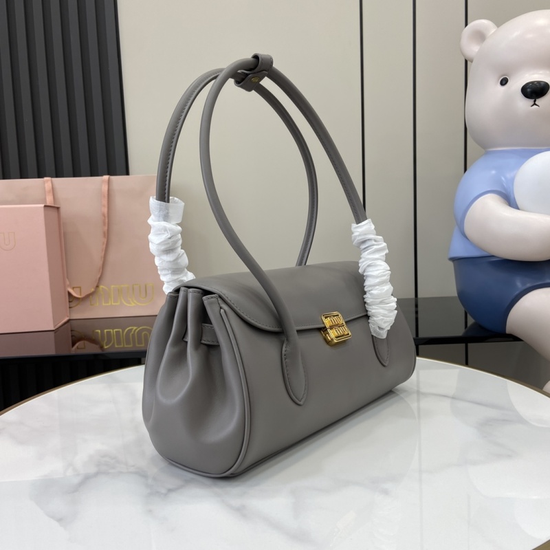Сумка Miu Miu серая с золотой фурнитурой