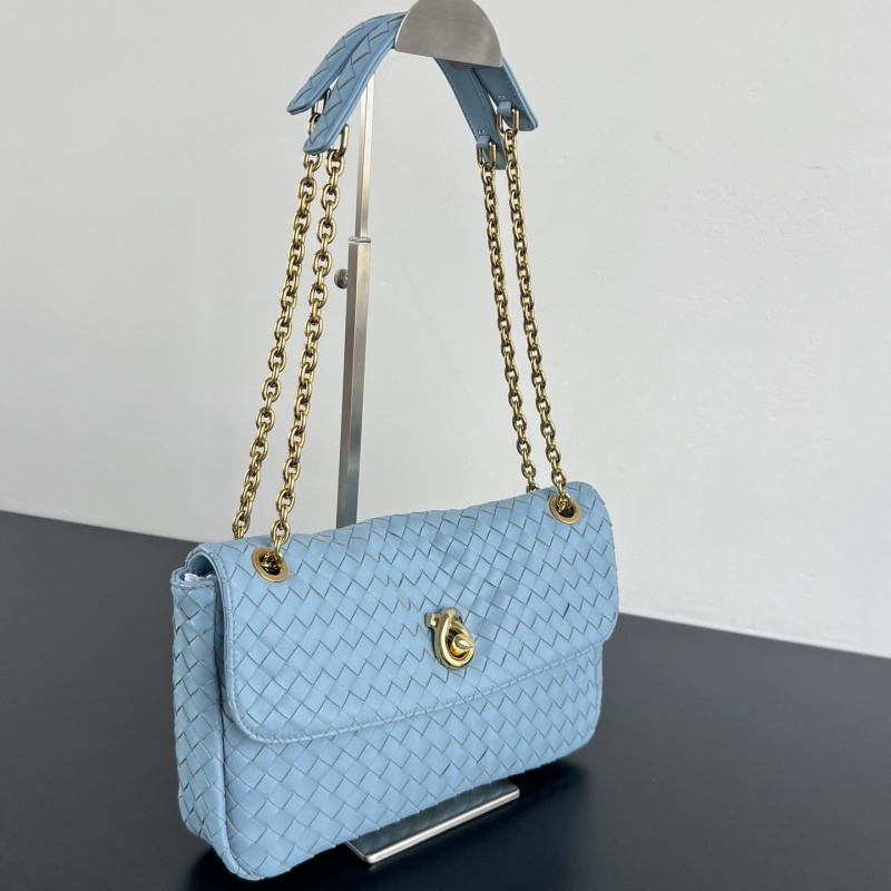 Сумка Madison из плетеной кожи Bottega Veneta