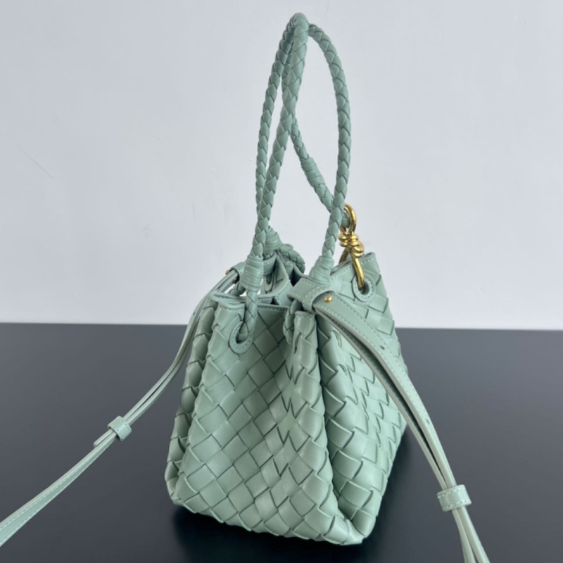 Сумка Bottega Veneta intrecciato с плетением
