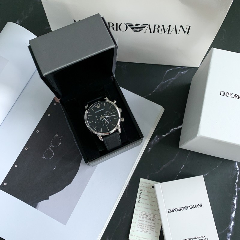 Часы Armani