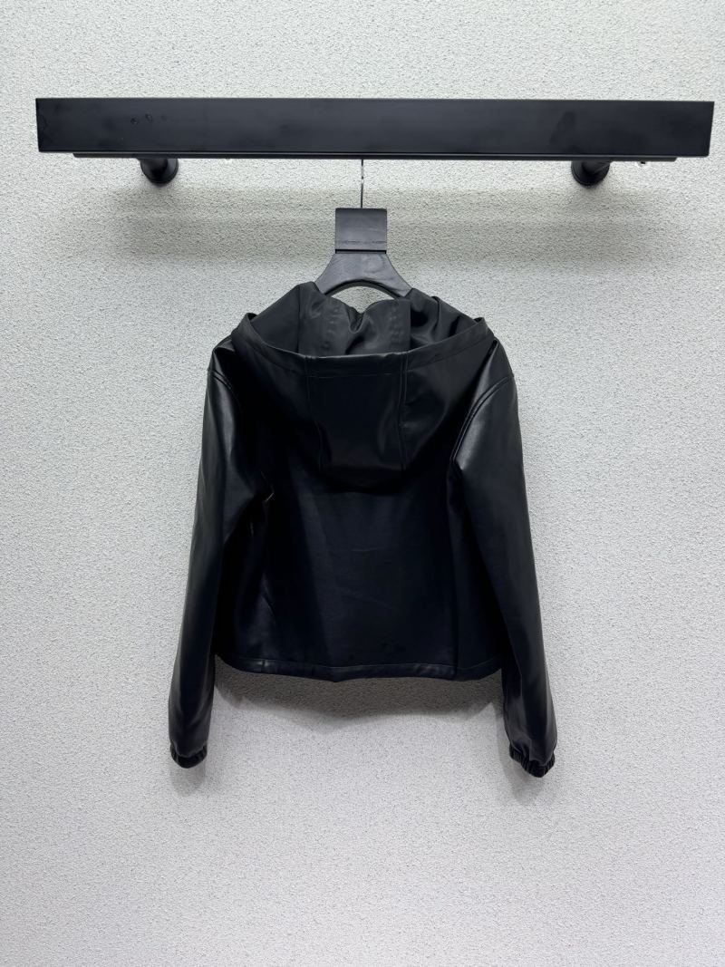 Кожаная куртка с капюшоном Prada