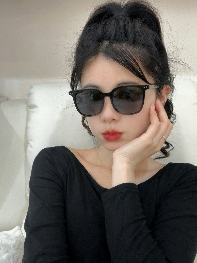 Солнцезащитные очки Gucci G3904 квадратные