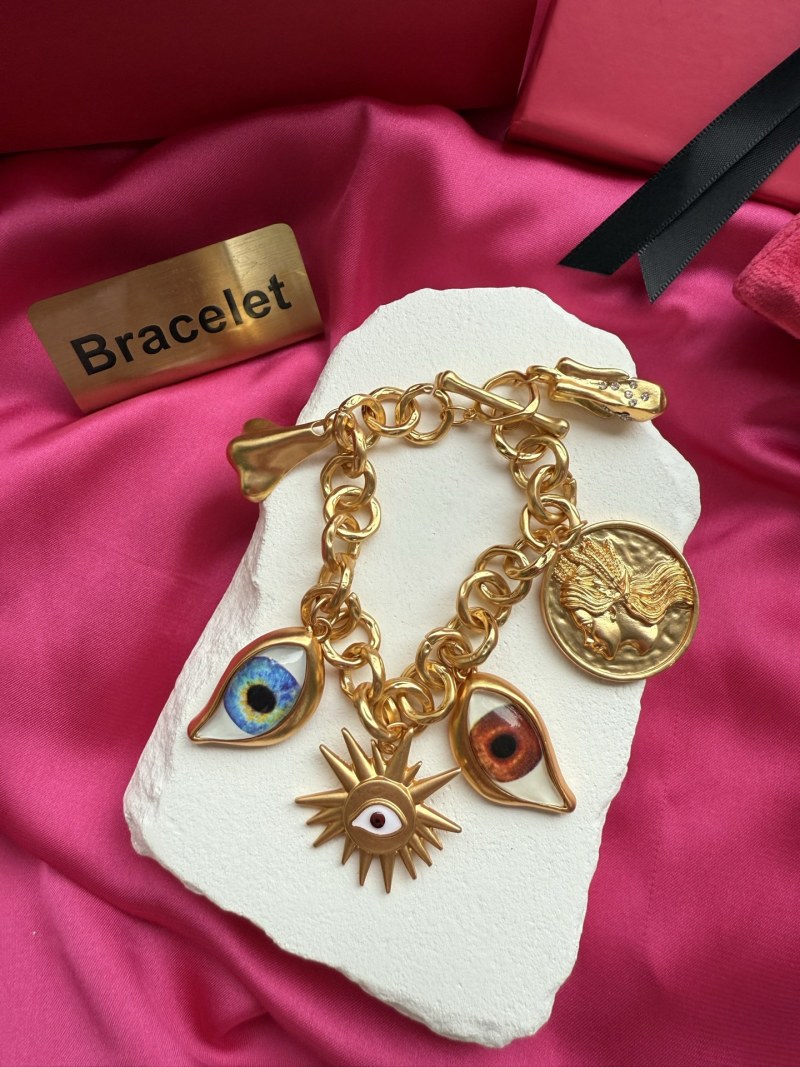 Браслет с подвесками Schiaparelli