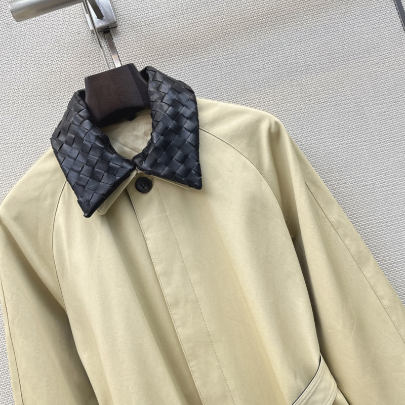 Пальто Bottega Veneta