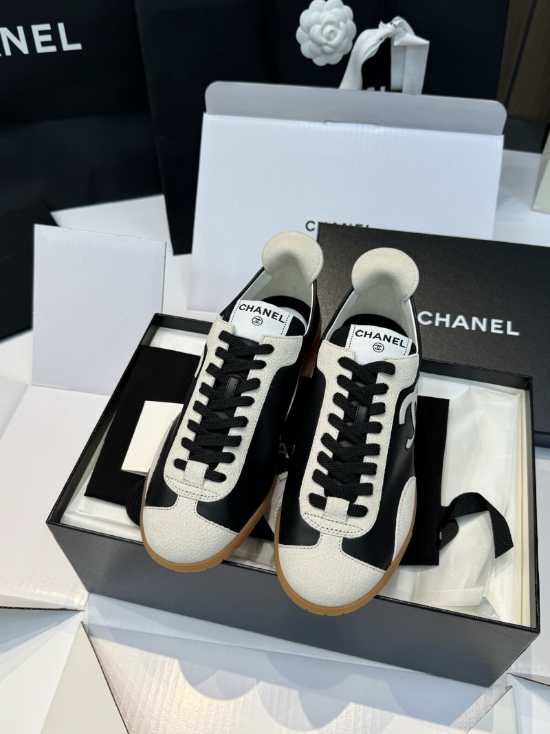 Кроссовки Chanel черно-белые