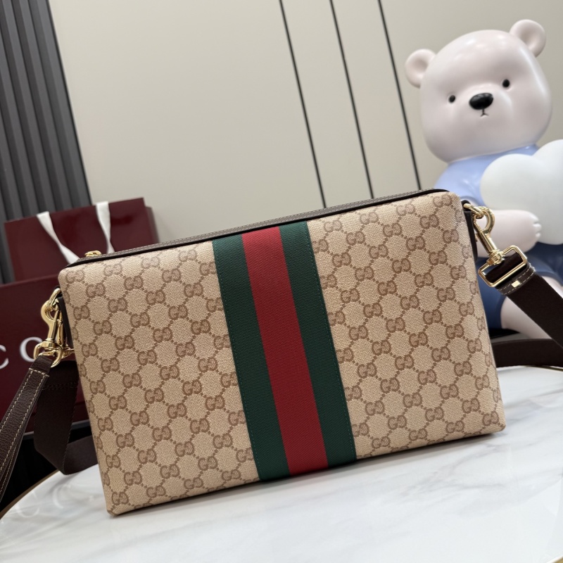 Сумка-клатч Gucci с монограммой и ремешком
