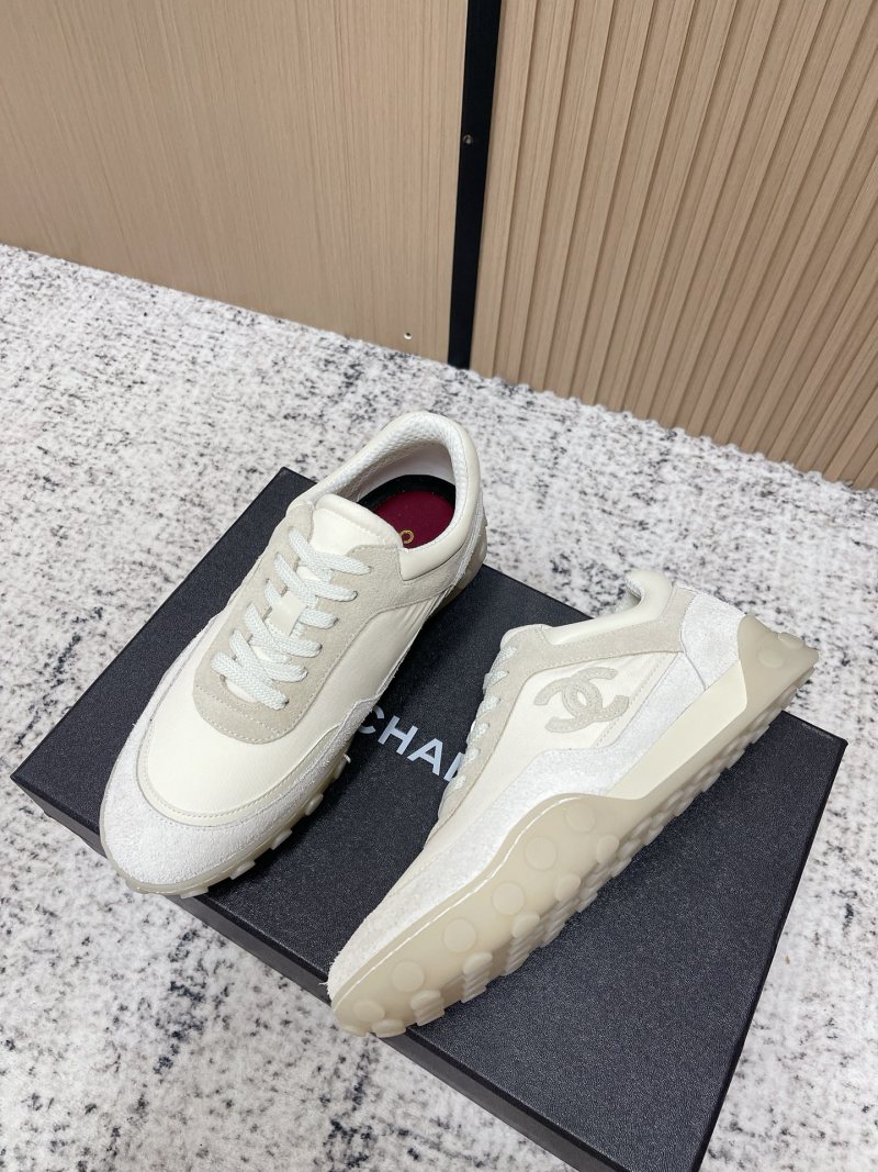 Женские кроссовки Chanel
