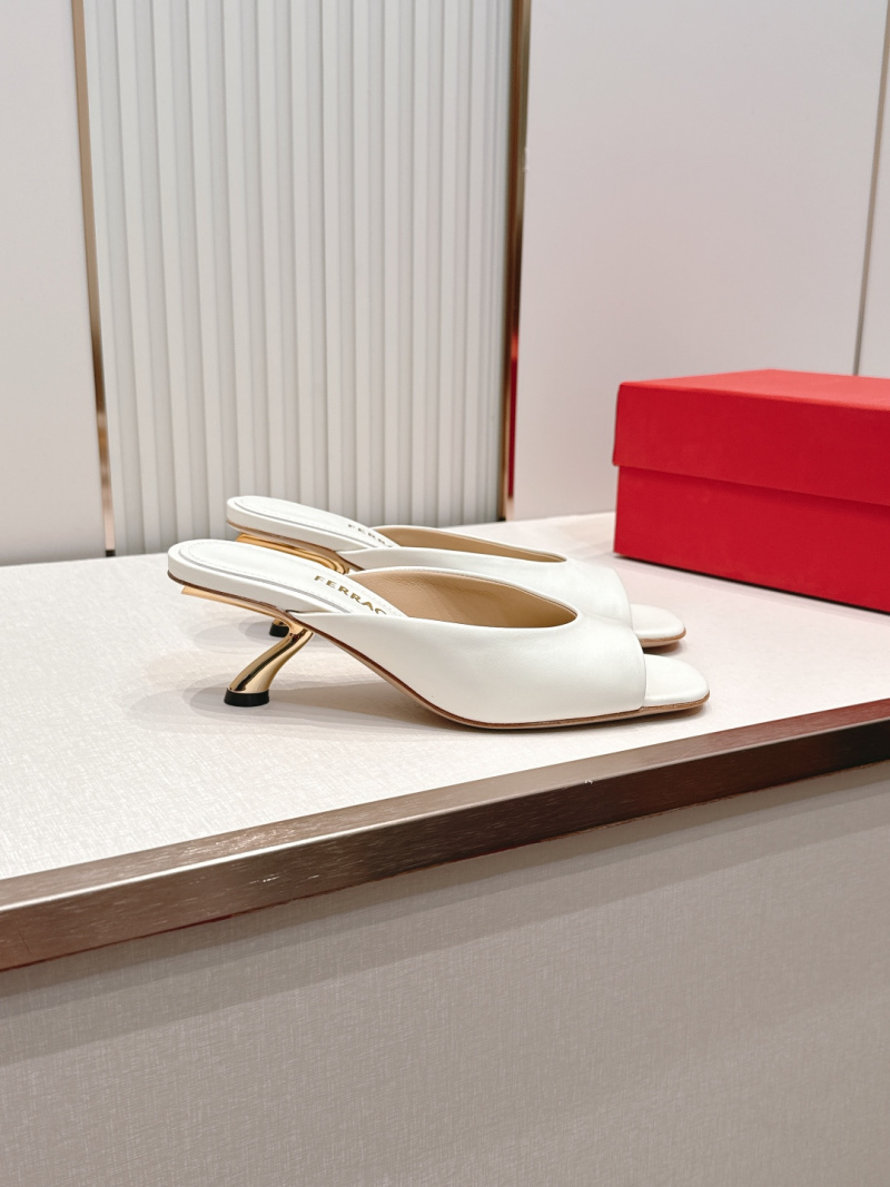 Женские сабо Ferragamo с металлическим каблуком