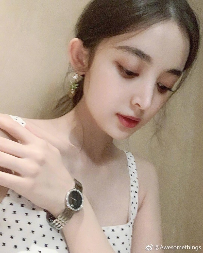 Часы Movado
