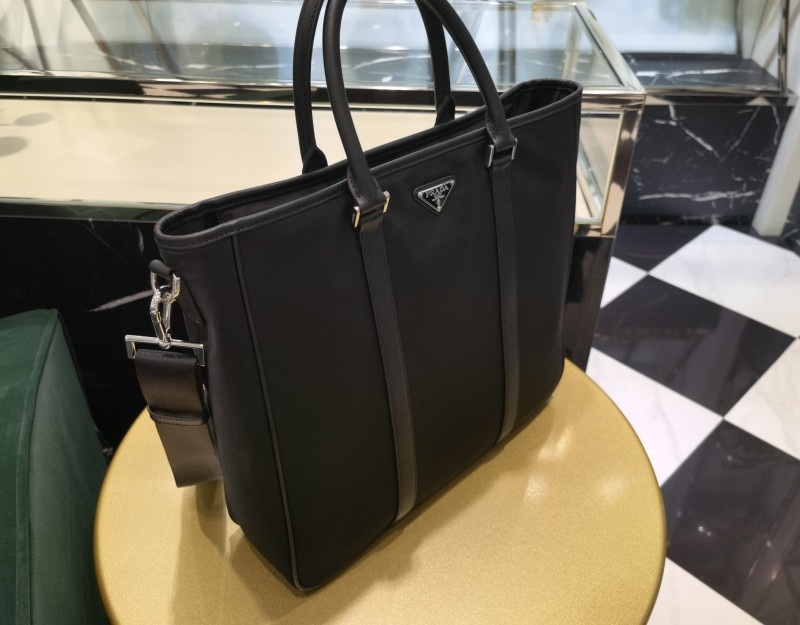Сумка Prada мужская тоут черная