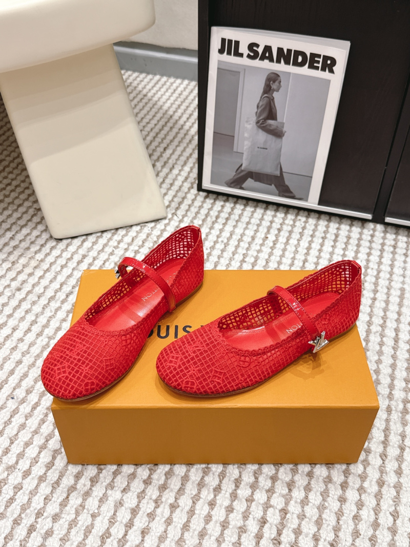 Балетки красные Monogram с кружевной отделкой Louis Vuitton