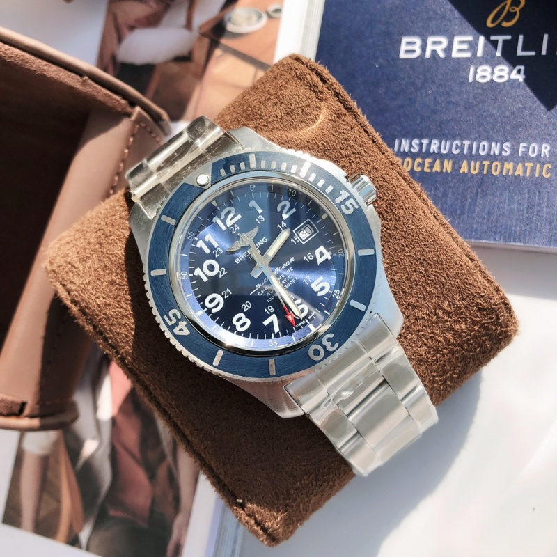 Часы Breitling