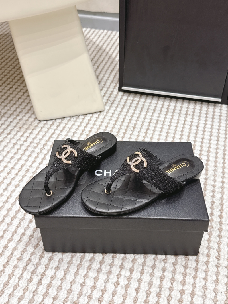 Сандалии женские черные с бахромой Chanel