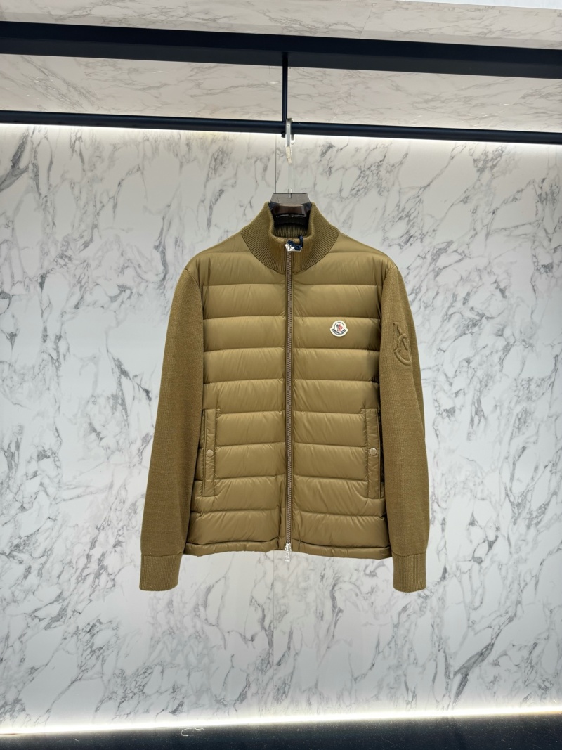 Пуховик Moncler