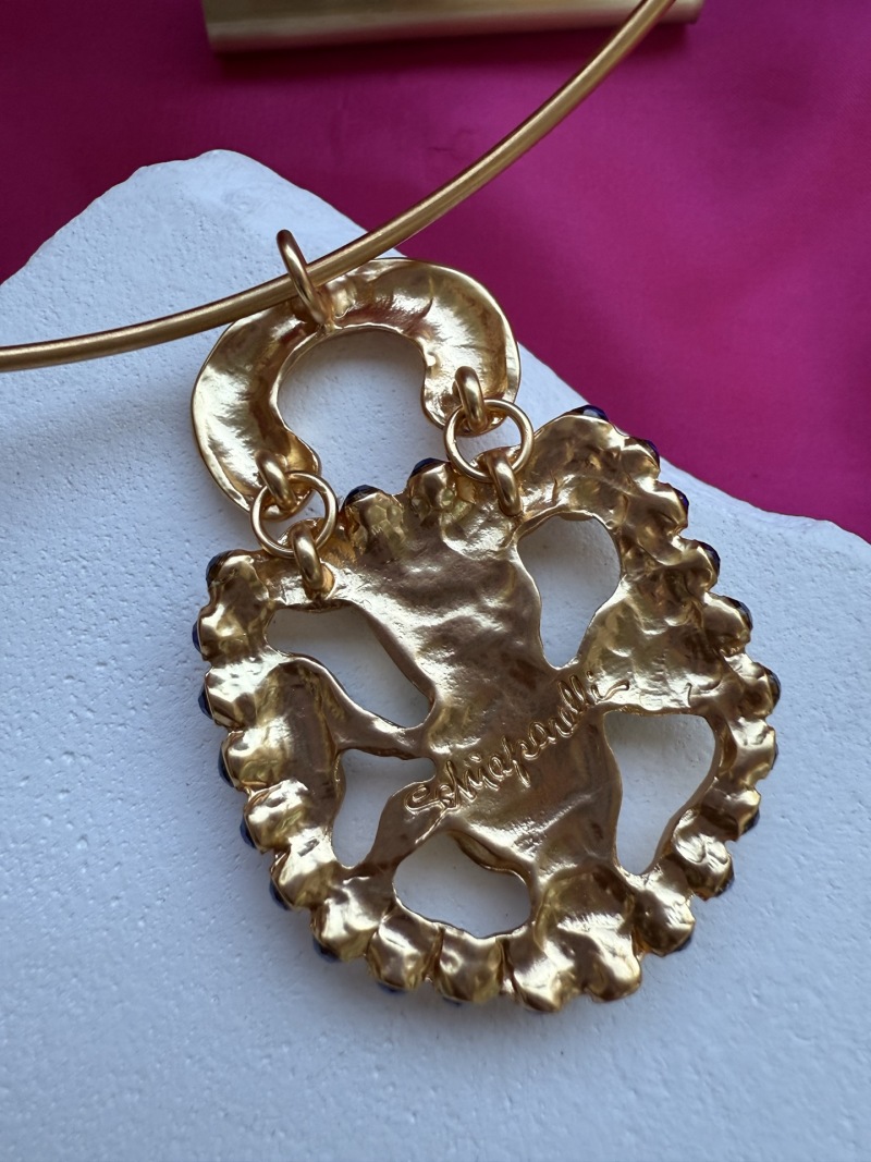 Колье с подвеской в виде замка Schiaparelli