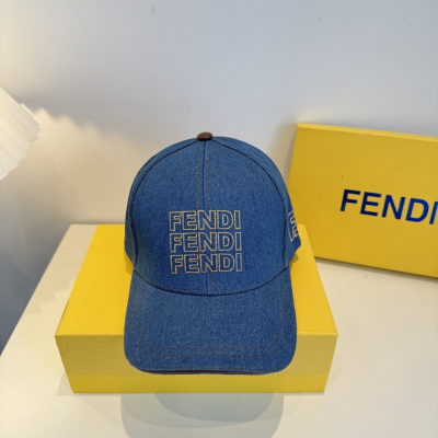 Бейсболка Fendi синяя из денима с тройной вышивкой