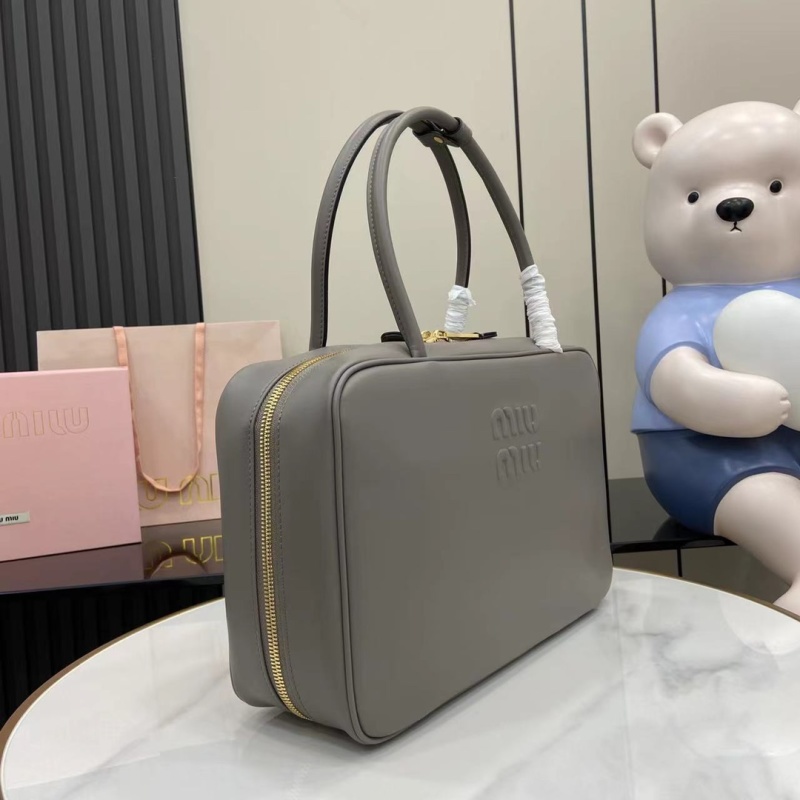 Сумка-тоут Miu Miu серая