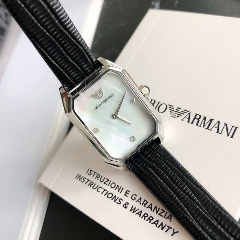 Часы Armani