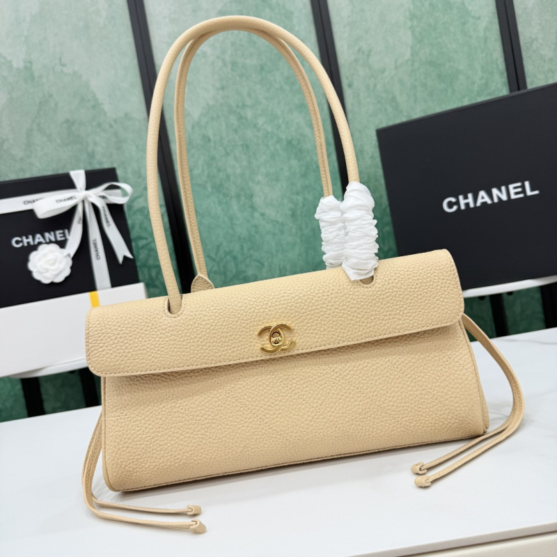 Сумка женская через плечо с клапаном бежевая модель Chanel
