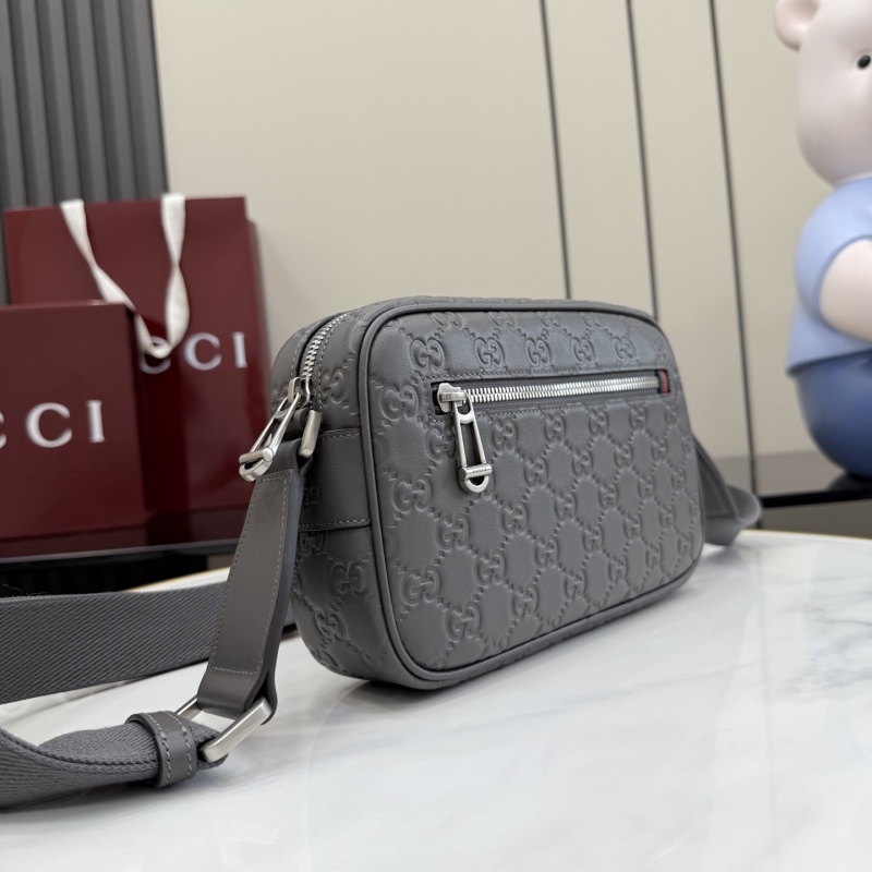 Сумка кросс-боди Gucci с монограммой