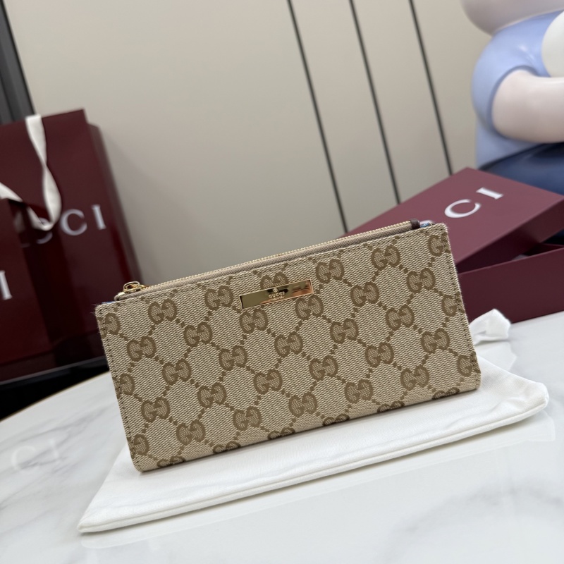 Портмоне Gucci с монограммой и молнией
