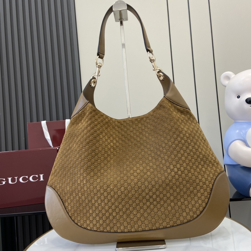 Сумка Gucci с монограммой