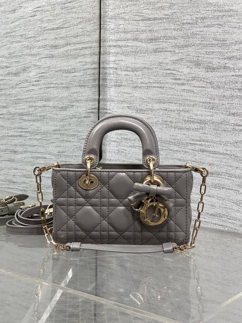 Сумка Dior Lady Dior серая
