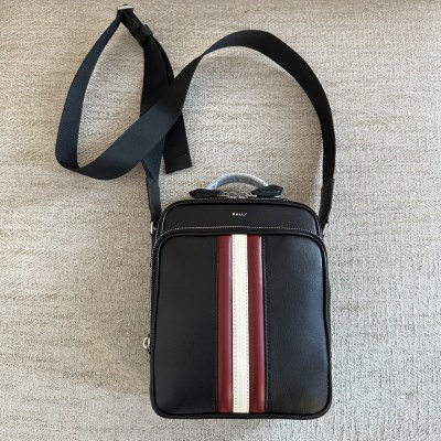 Сумка Bally