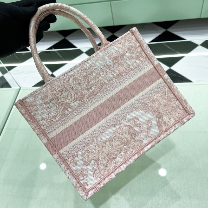 Сумка Dior с принтом животных
