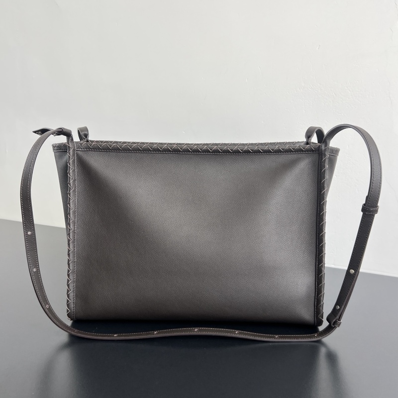 Сумка Bottega Veneta Corriere
