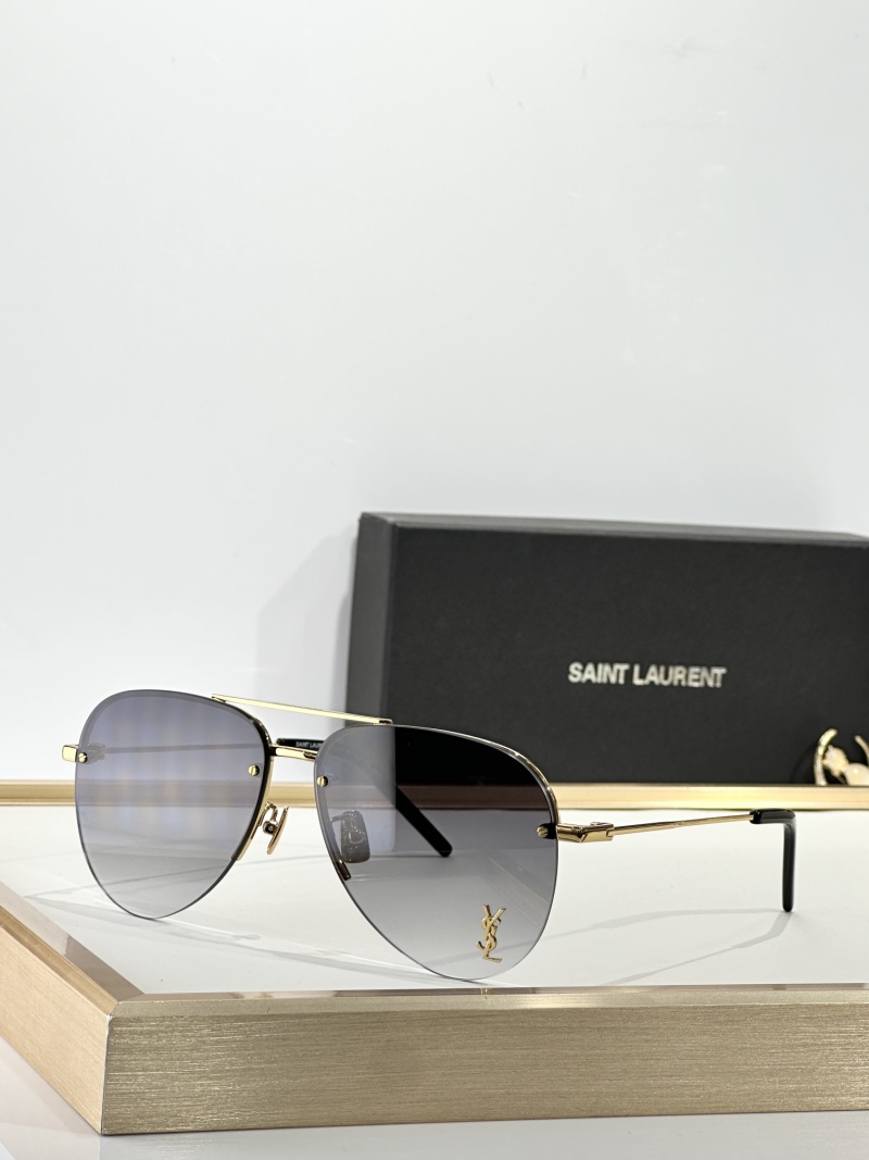 Солнечные очки Saint Laurent, золотистая оправа