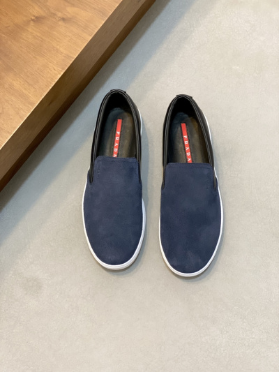 Мужские слипоны из замши