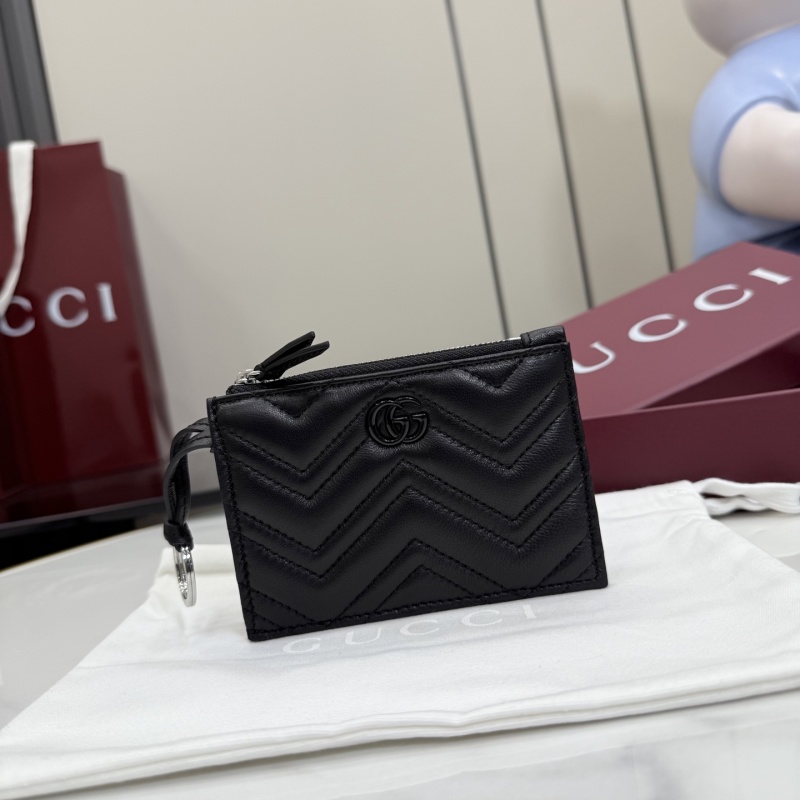 Кошелек Gucci с молнией и логотипом