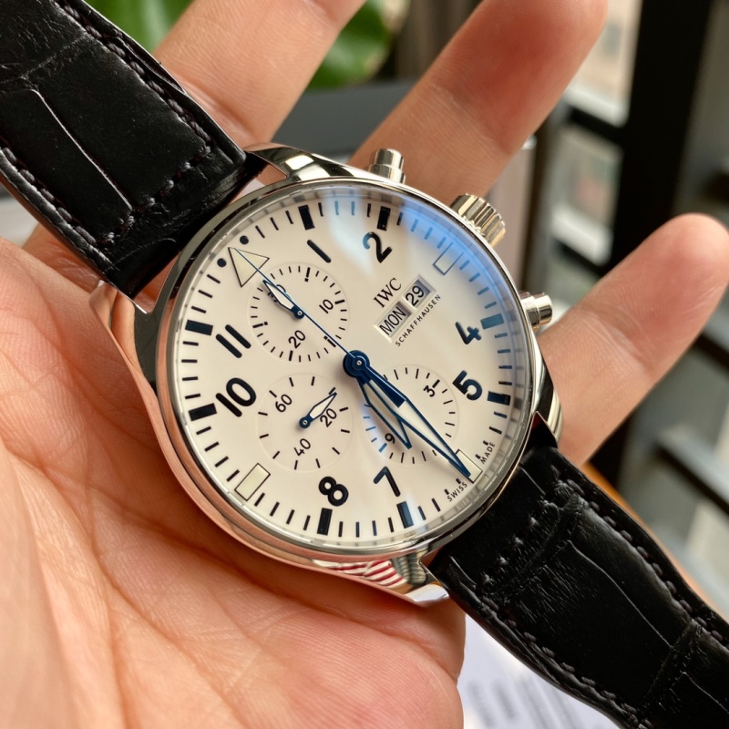Часы IWC