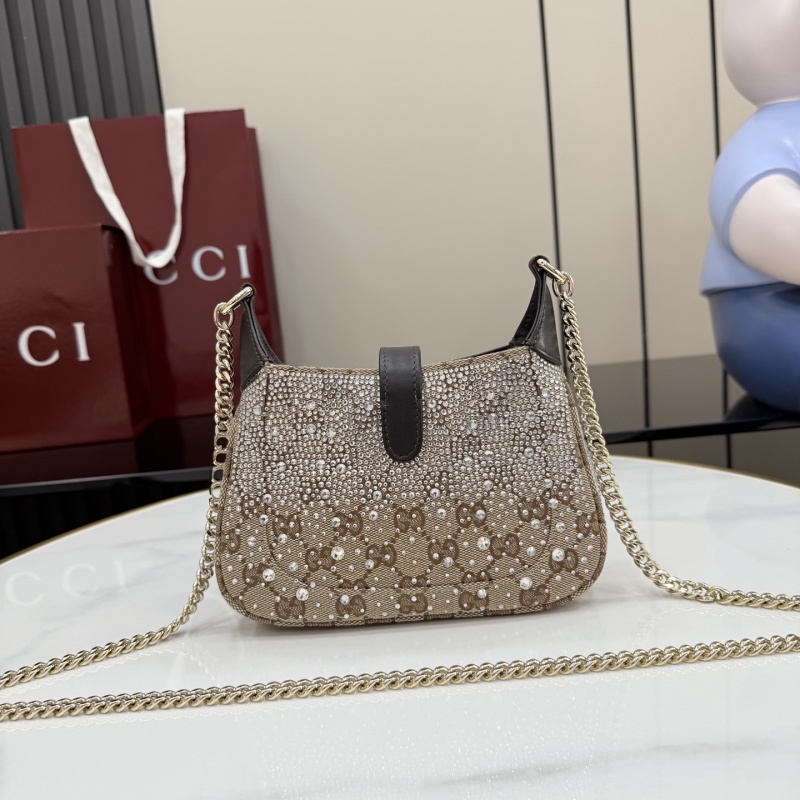 Сумка Gucci с кристаллами и цепочкой