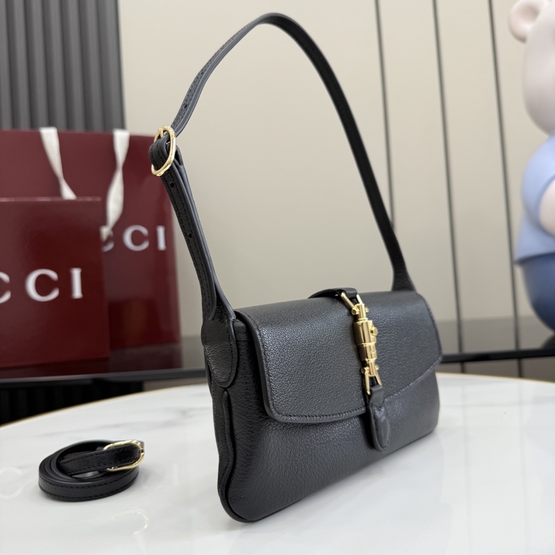 Черная кожаная сумка Gucci с замком