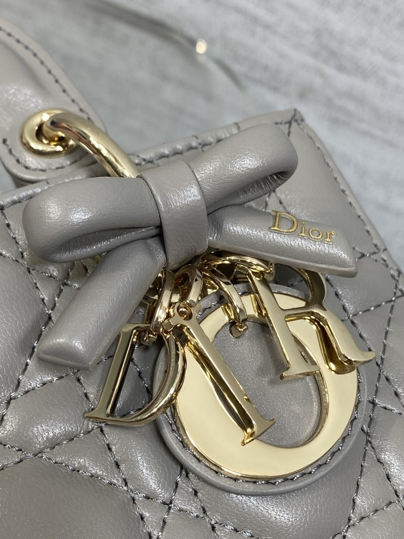Сумка Dior Lady Dior серая