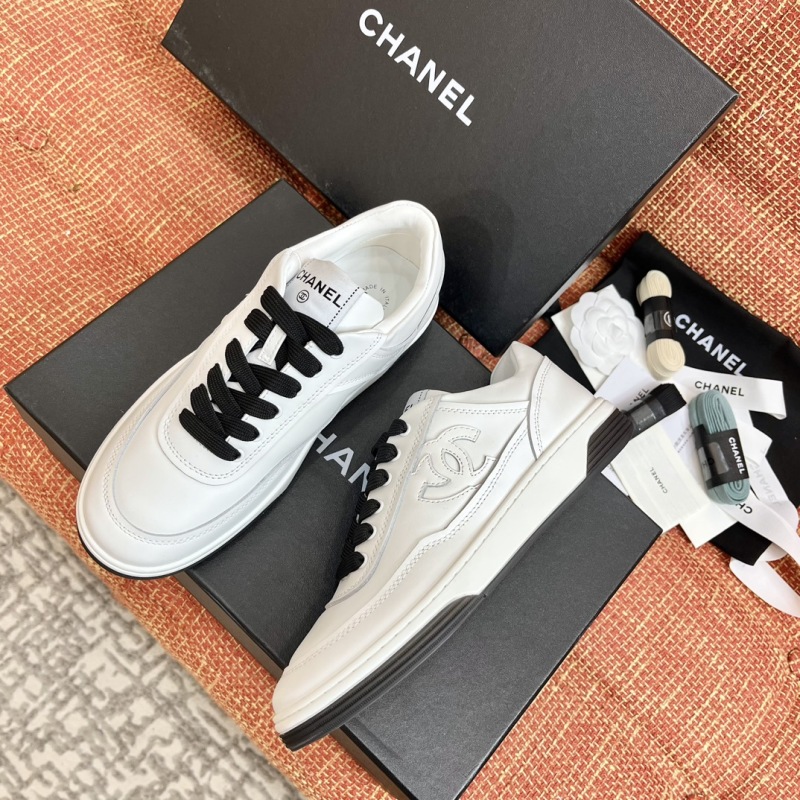 Женские кроссовки Chanel