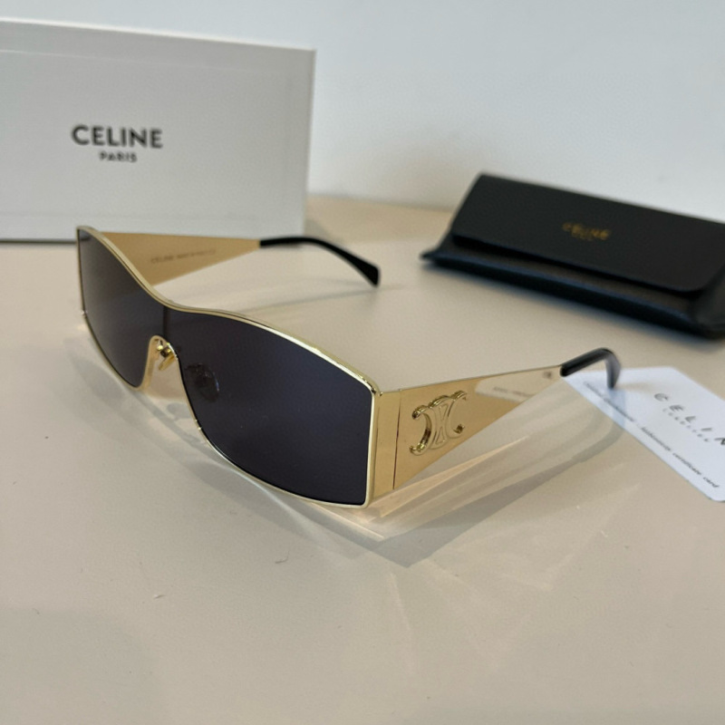 Солнцезащитные очки Celine золотистая оправа