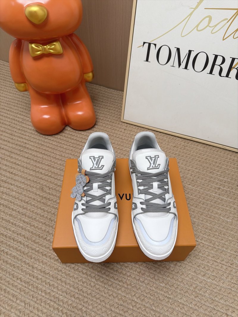 Женские кроссовки Louis Vuitton