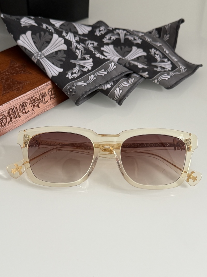 Солнцезащитные очки Chrome Hearts светлые