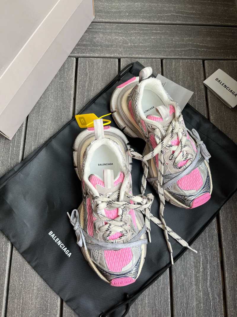 Кроссовки Balenciaga Track Trainer женские