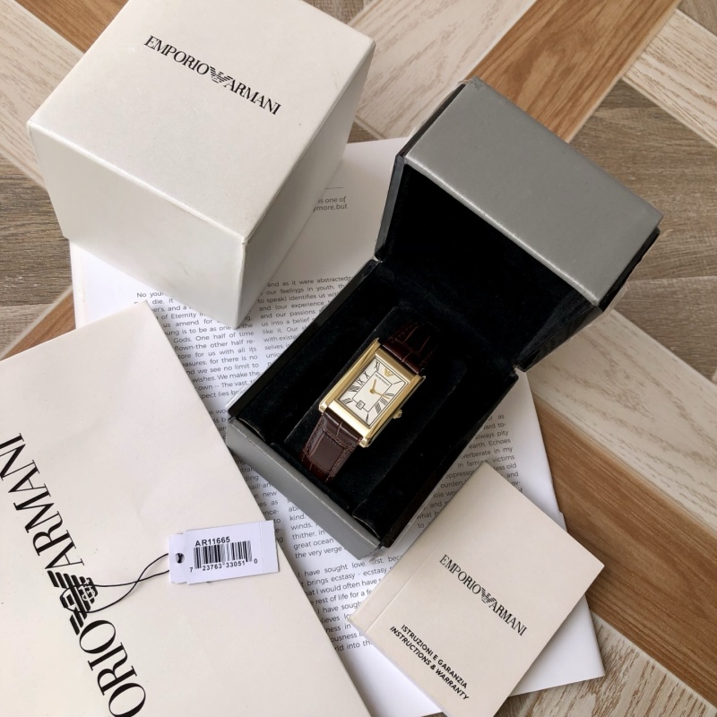 Часы Armani