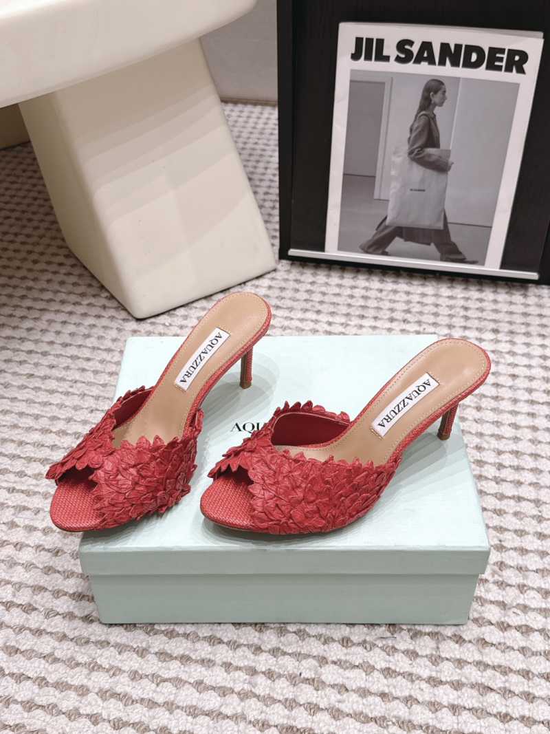 Мюли женские красные с цветочным декором Aquazzura