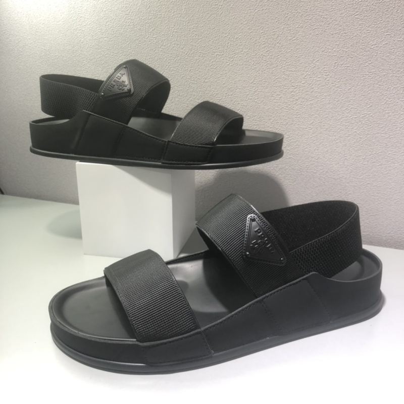 Шлёпанцы Prada