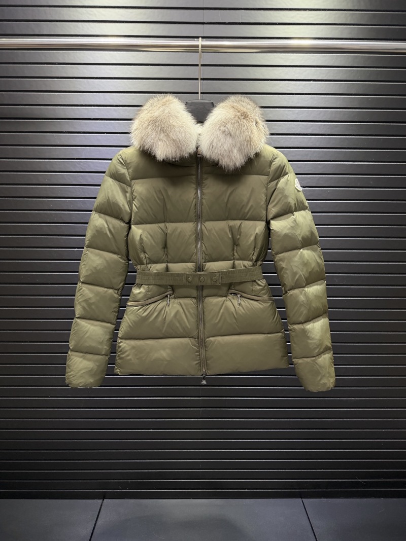 Пуховик Moncler