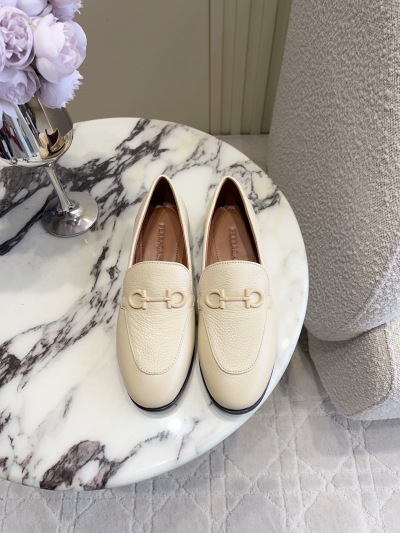 Лоферы Ferragamo