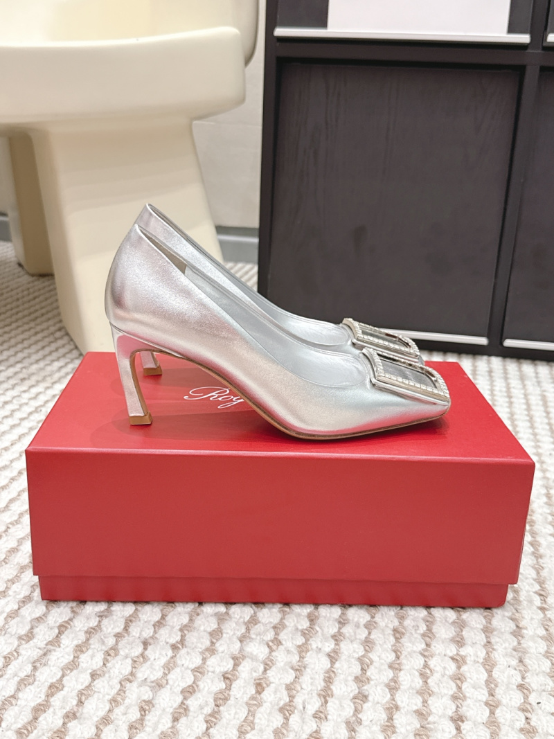Женские туфли Roger Vivier на каблуке